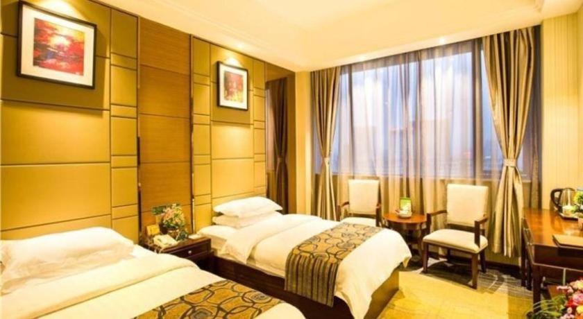 Greentree Inn Guangdong Jieyang Bus Terminal Station Ronghua Avenue Business Hotel Zewnętrze zdjęcie