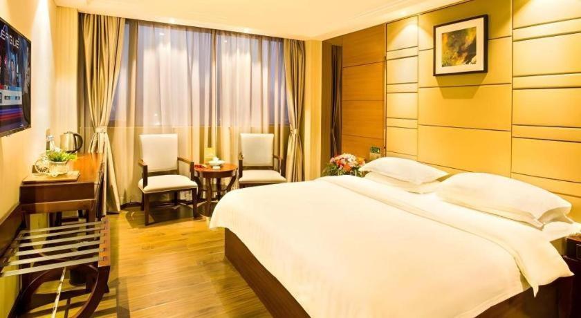 Greentree Inn Guangdong Jieyang Bus Terminal Station Ronghua Avenue Business Hotel Zewnętrze zdjęcie