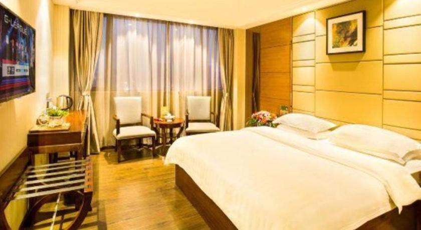 Greentree Inn Guangdong Jieyang Bus Terminal Station Ronghua Avenue Business Hotel Zewnętrze zdjęcie