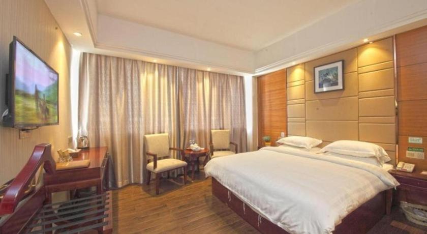 Greentree Inn Guangdong Jieyang Bus Terminal Station Ronghua Avenue Business Hotel Zewnętrze zdjęcie