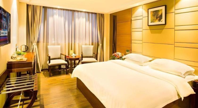 Greentree Inn Guangdong Jieyang Bus Terminal Station Ronghua Avenue Business Hotel Zewnętrze zdjęcie