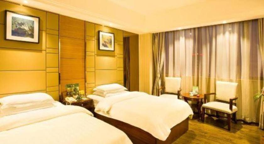 Greentree Inn Guangdong Jieyang Bus Terminal Station Ronghua Avenue Business Hotel Zewnętrze zdjęcie