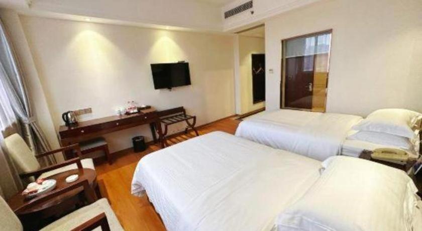 Greentree Inn Guangdong Jieyang Bus Terminal Station Ronghua Avenue Business Hotel Zewnętrze zdjęcie